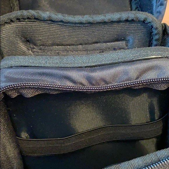 Case It NWOT bag with several zip compartments! - Picture 6 of 10